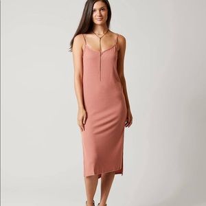 NWOT Billabong midi dress